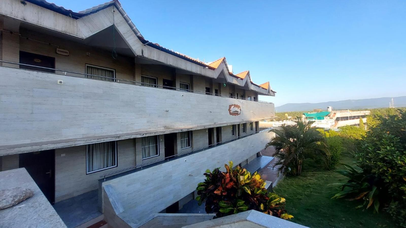 Rns Guest House Māvalli Dış mekan fotoğraf