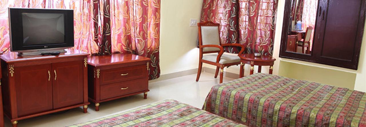 Rns Guest House Māvalli Dış mekan fotoğraf